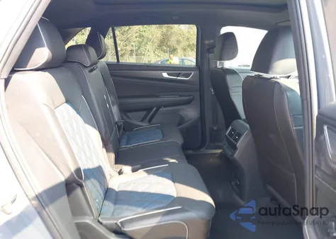 2024 Volkswagen Atlas Cross Sport 2.0T Sel Premium R-Line from USA, damaged, VIN 1V2FE2CA5RC252090